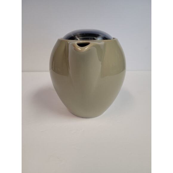 Bee House Tea Pot Green Ceramic Metal Japan Removable Infuser Strainer EUC - Picture 7 of 9